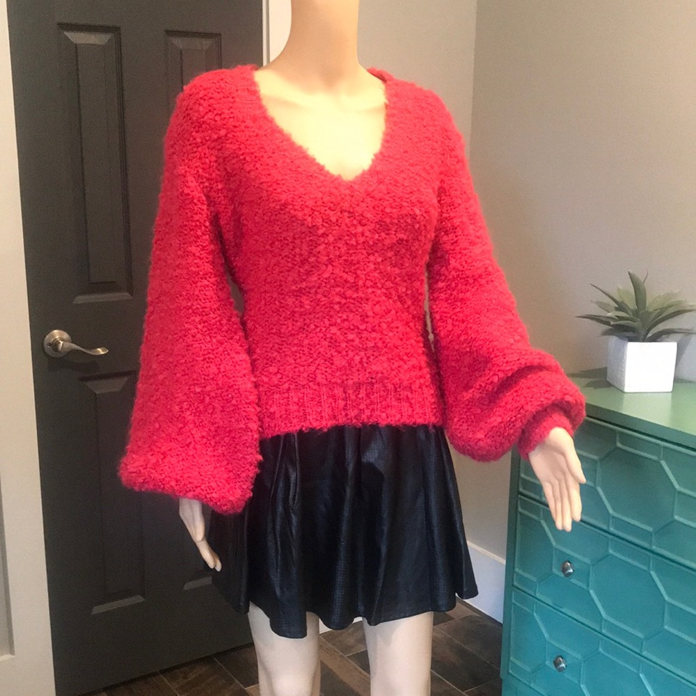 C/MEO Collective sweater Barbie Pink with balloon sleeves
